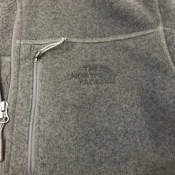 The North Face Better Sweater Fleece Men Medium Heathered Charcoal Gray 1/2 Zip. - Picture 11 of 11